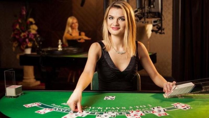 Enjoying Live Baccarat Action With Genuine Live Dealers